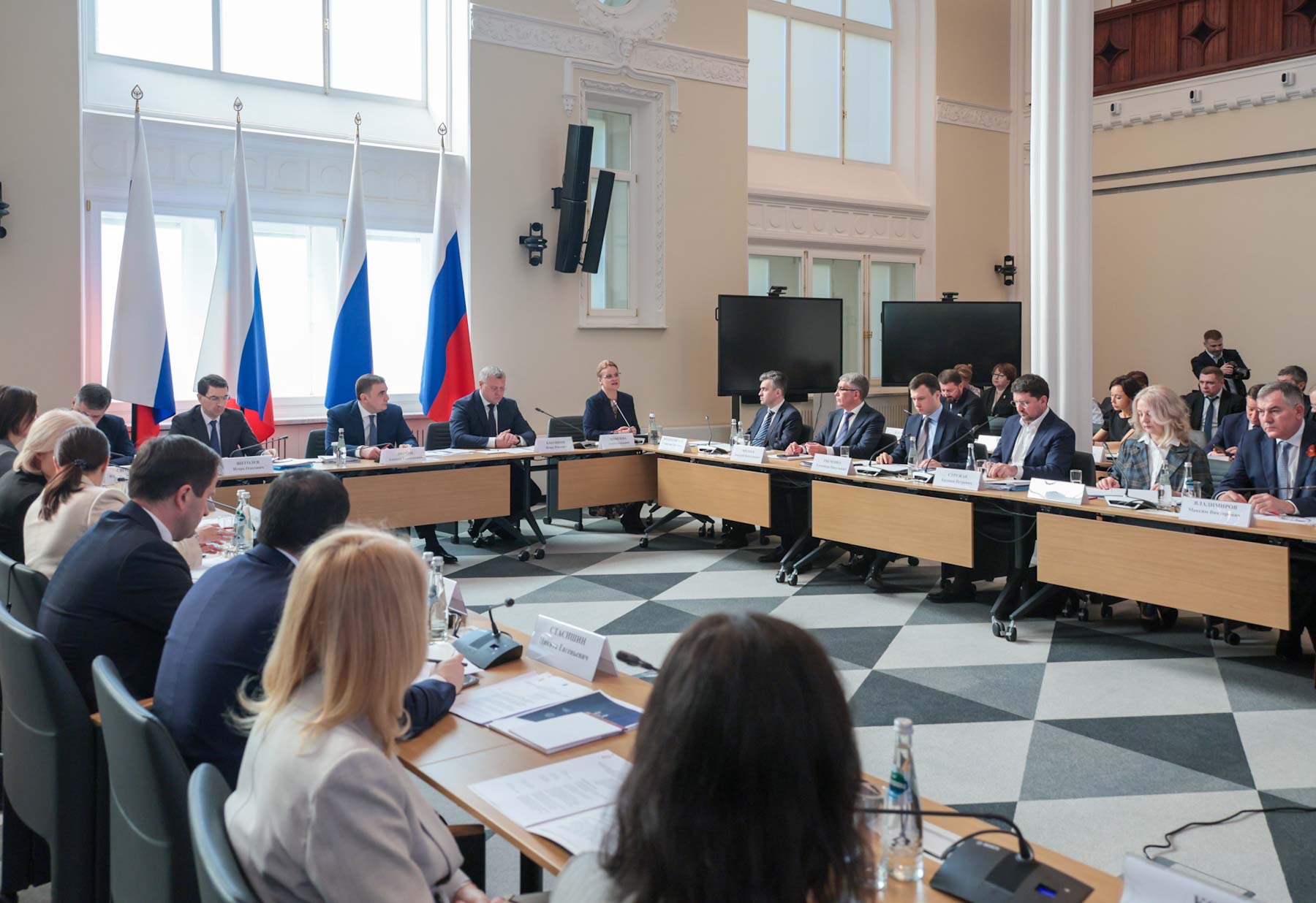 Состоялось первое заседание комиссии Госсовета РФ по вопросам поддержки участников СВО и членов их семей