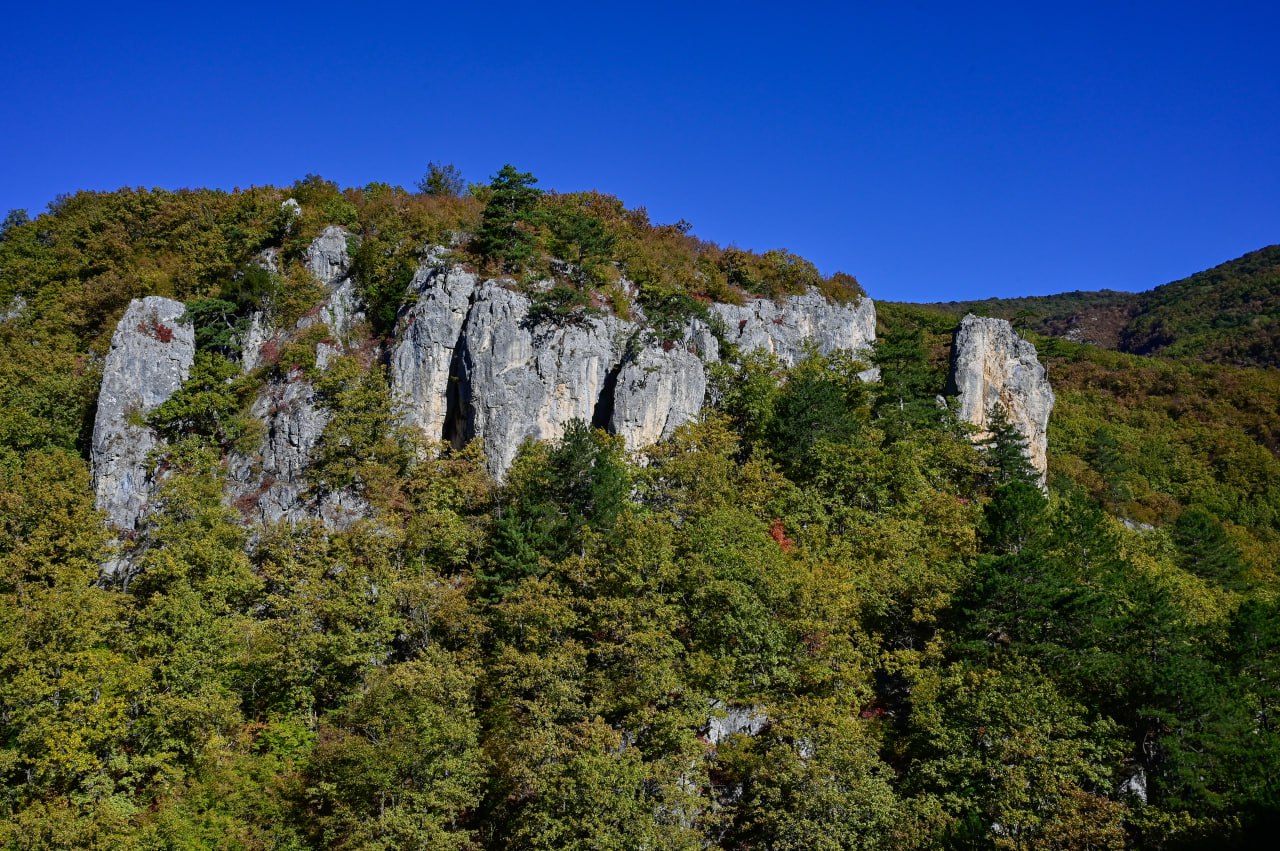 Средиземноморский циклон и холодный фронтальный раздел: какая погода ждёт крымчан в первые дни апреля