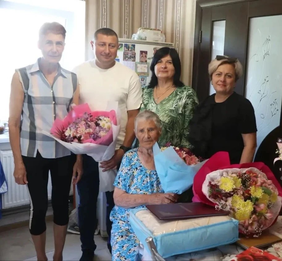 Ветеран труда из Бахчисарайского района отметила 100-летний юбилей