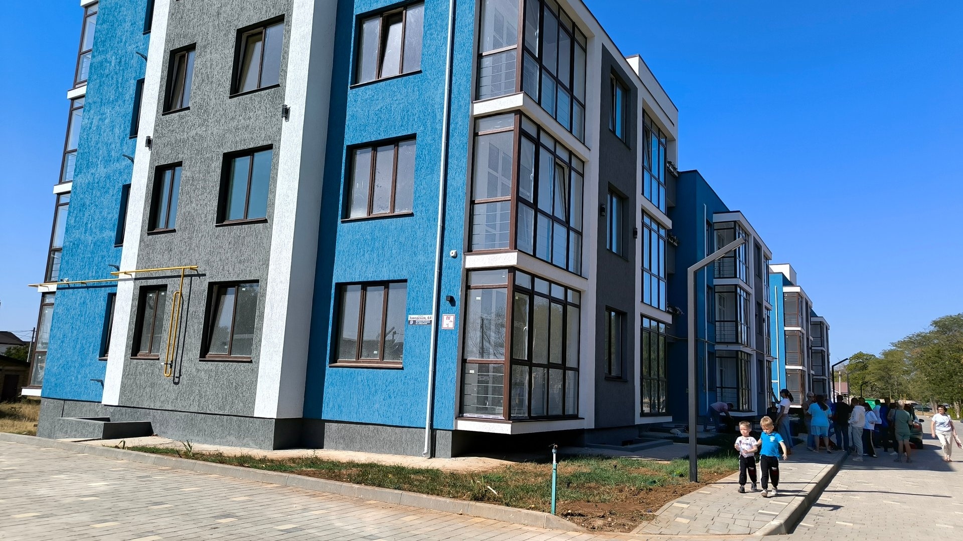 29 семей из города Саки получили ключи от новых квартир