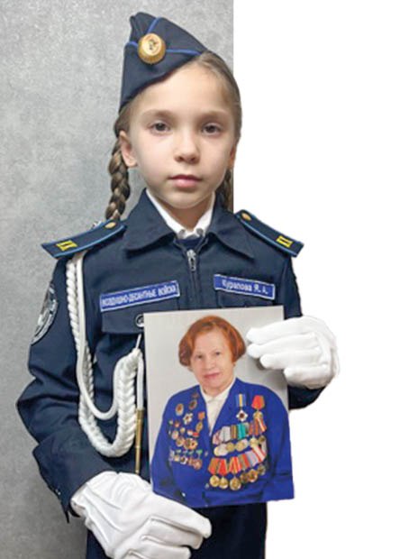 Спасла 30 раненых бойцов, пускала под откос вражеские эшелоны, взрывала мосты и рельсы: подвиг военной медсестры Зинаиды Степановой