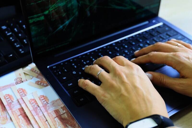 "Сказочные" цены на билеты, суперпризы и перерасчёт пенсии: как обманывают крымчан на новогодних праздниках