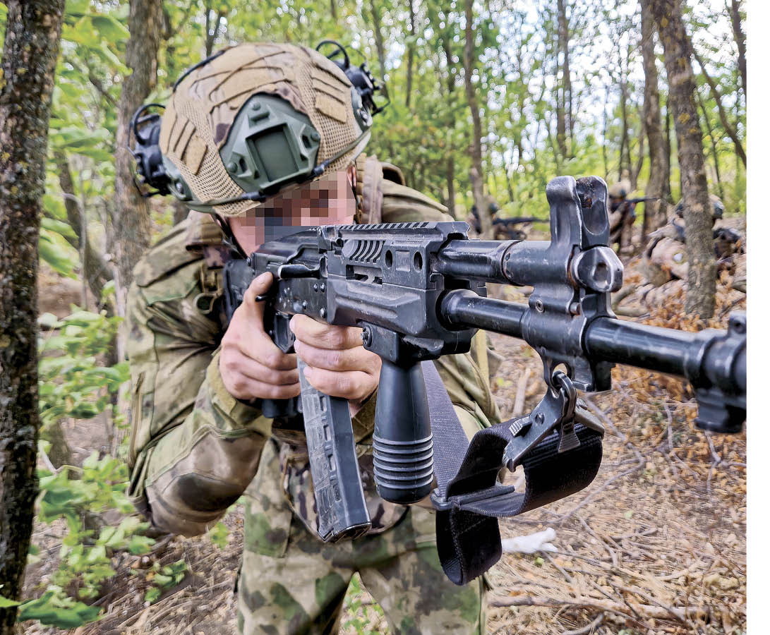 Позывной Атом: самая большая награда – плечо друга, слаженность своей боевой группы