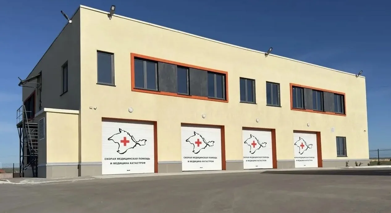 В Ленино и Черноморском открылись новые подстанции скорой помощи