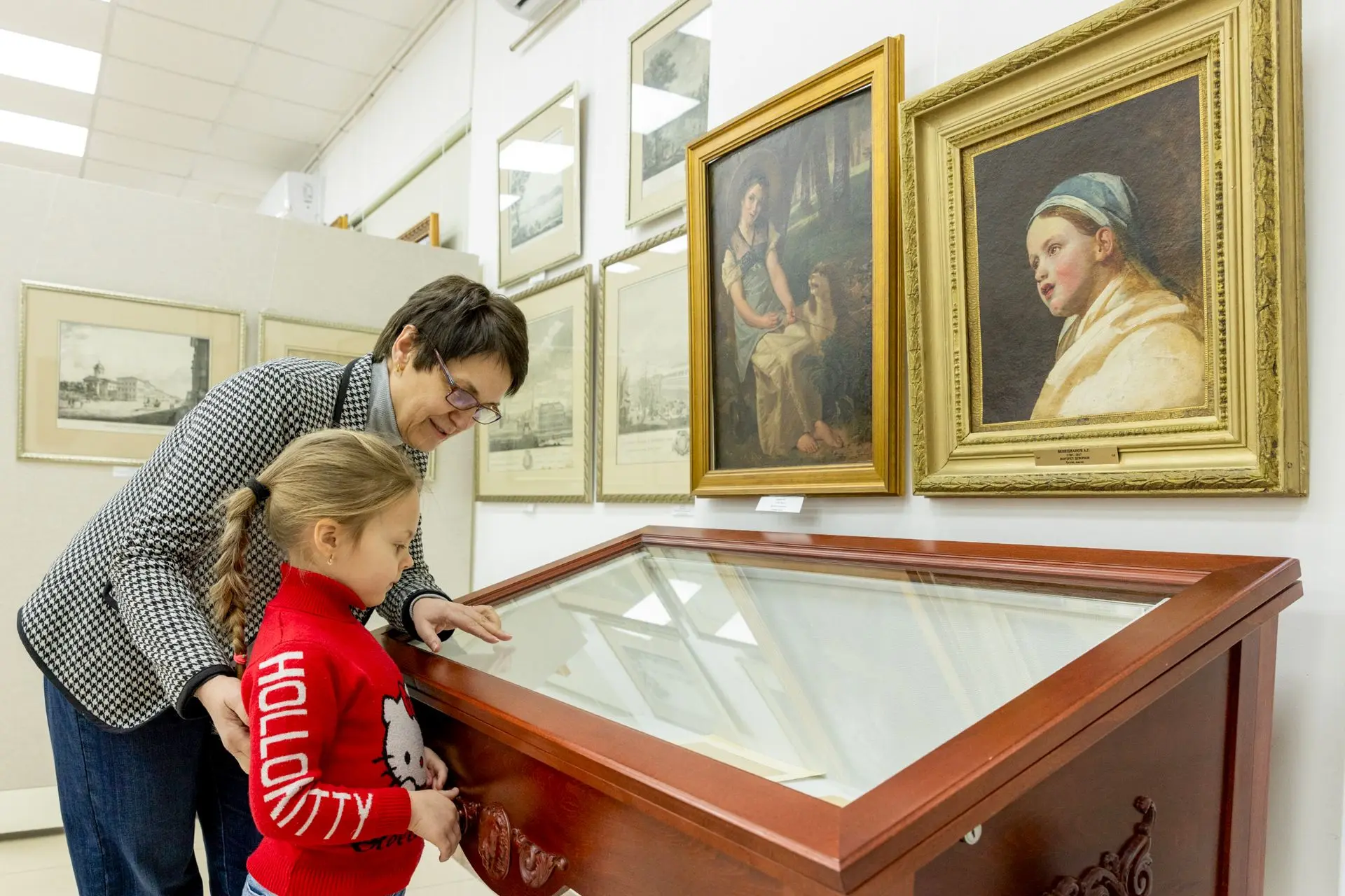 Интерактивные панели, новые стеллажи и компьютеры: на модернизацию музеев Крыма выделили свыше 20 млн рублей 