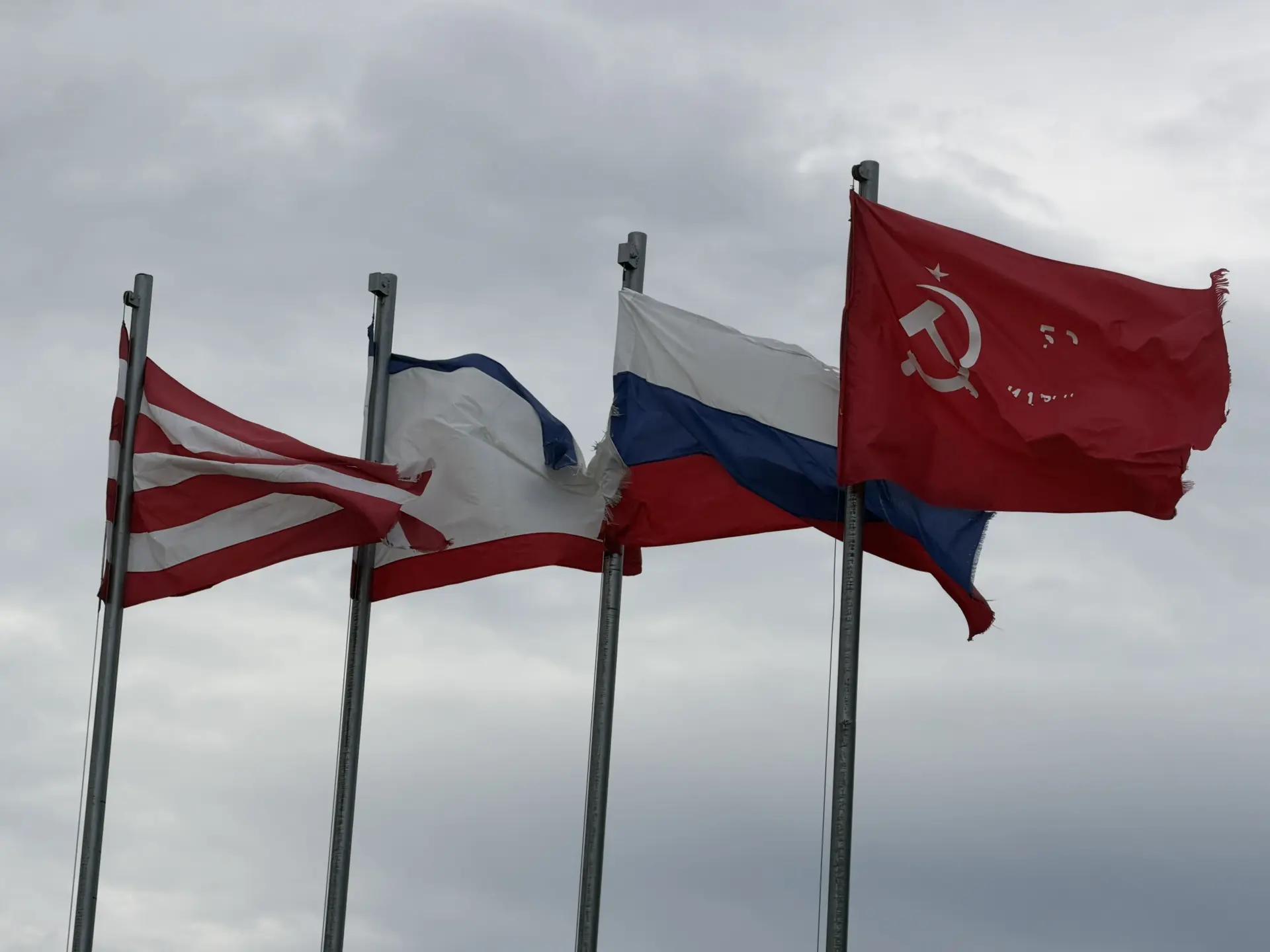 Керченские чиновники ответят за безответственное отношение к символам страны и потухший Вечный огонь
