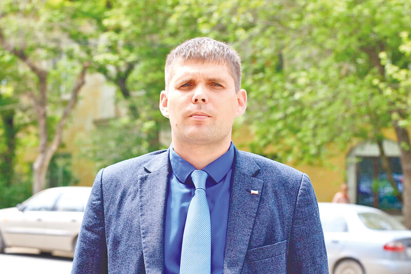 Об обстановке на Крымском мосту, куда жаловаться на работу транспорта и когда появятся дорожки для электросамокатов - интервью