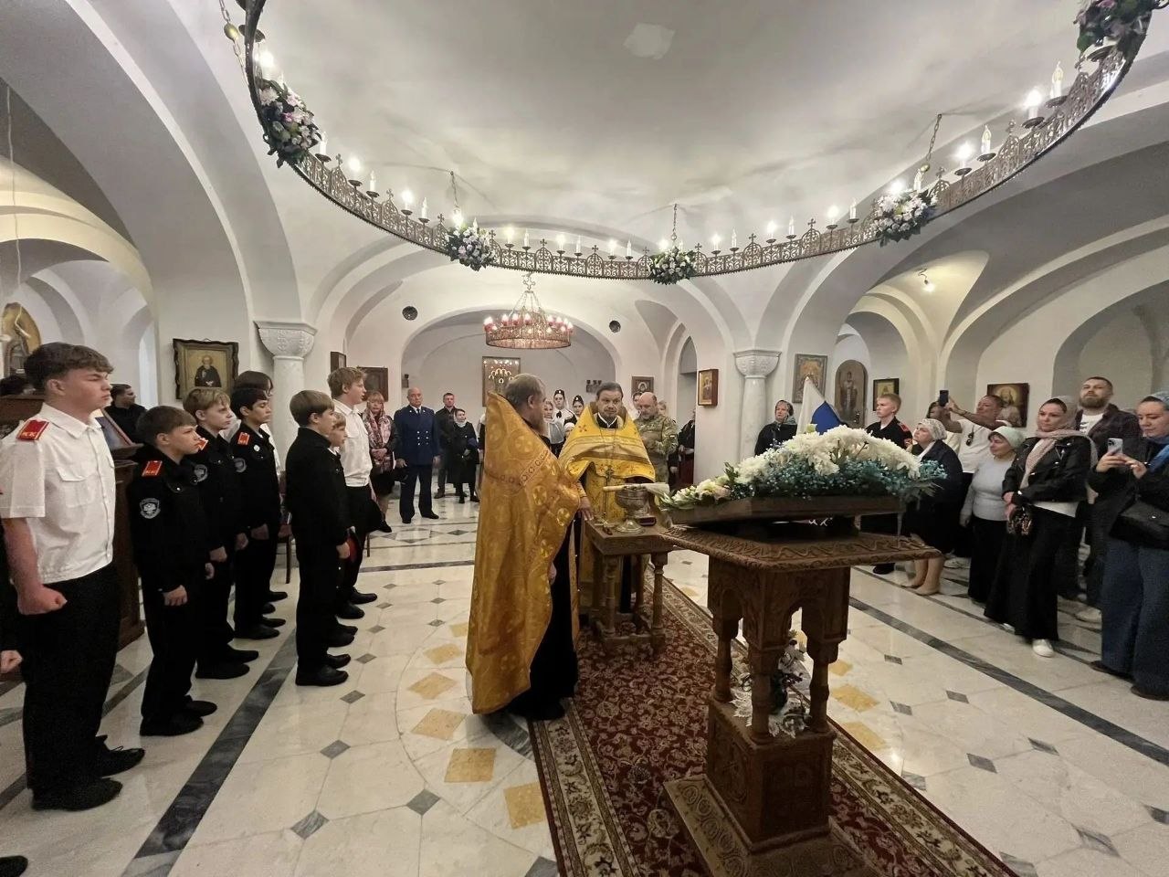 В Ливадии юные кадеты дали клятву под сводами храма