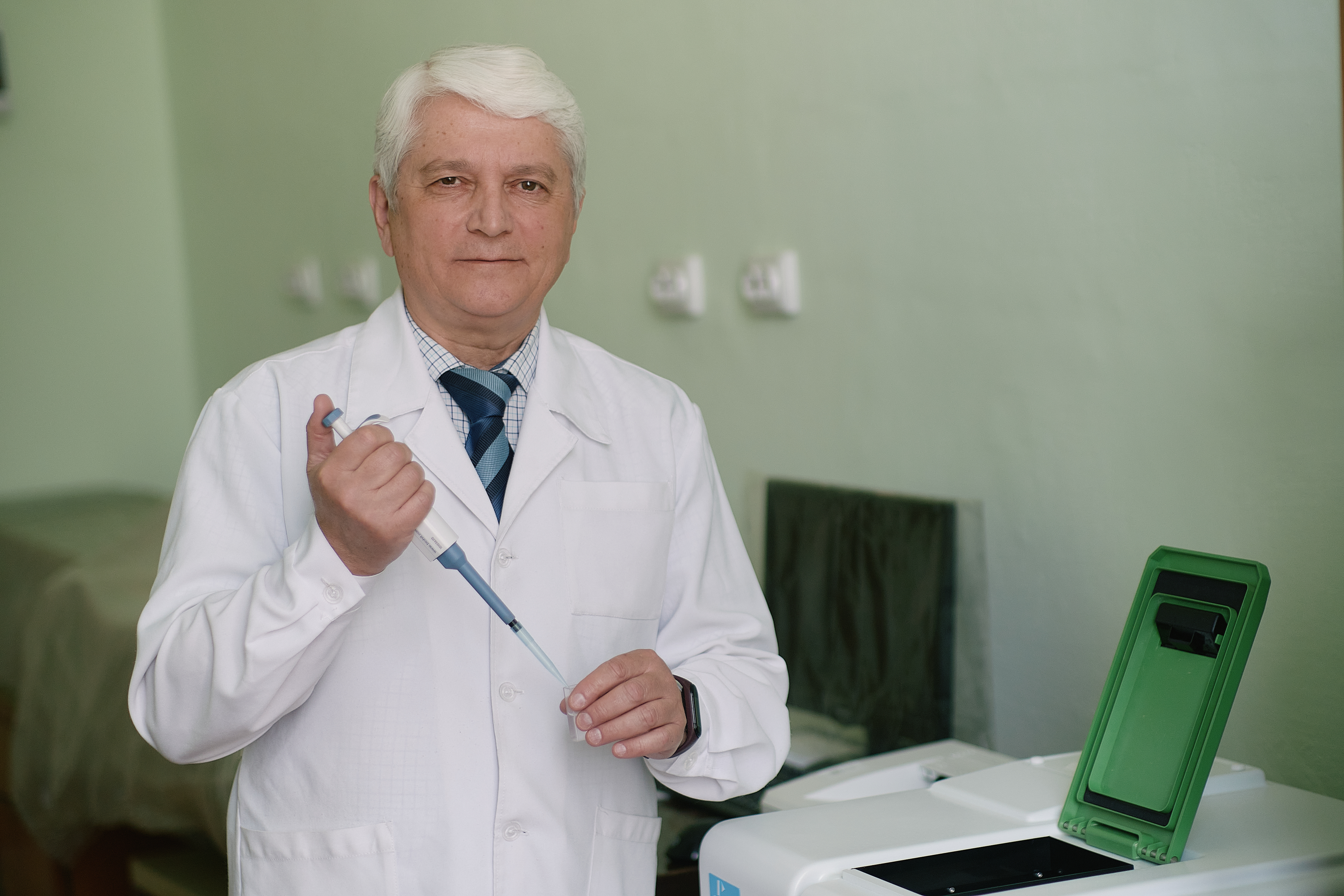 О мягких белках, твёрдых принципах и первом в мире методе ранней диагностики онко: интервью с профессором Константином Ефетовым