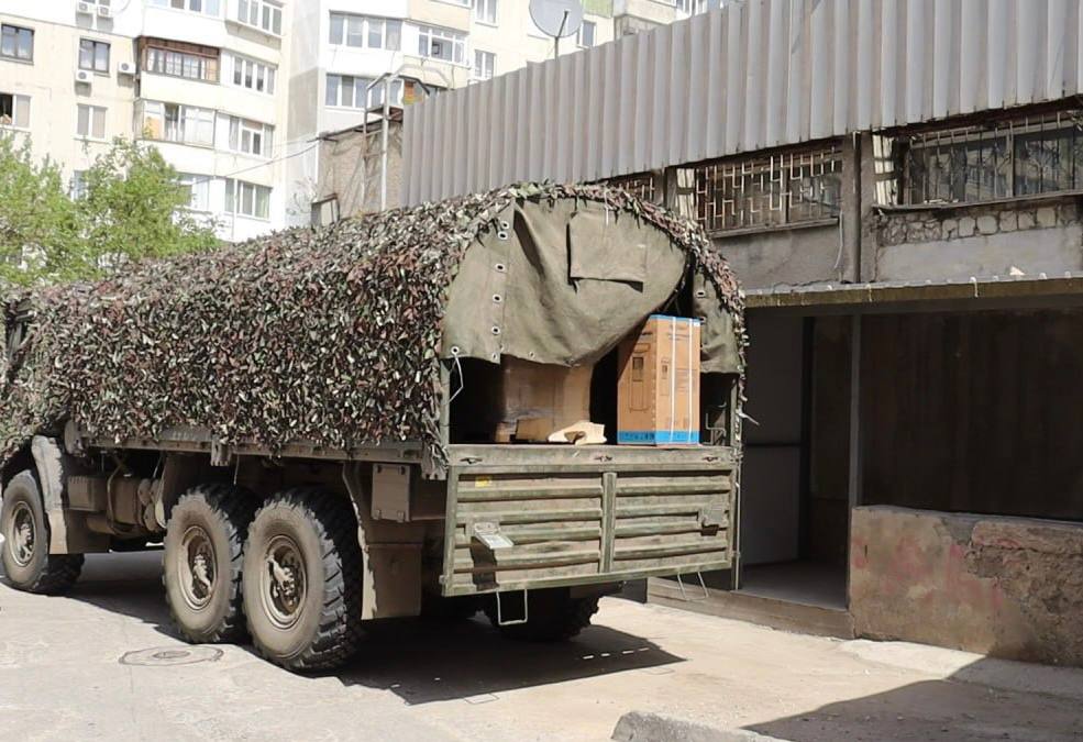Крымские железнодорожники отправили кондиционеры в зону СВО