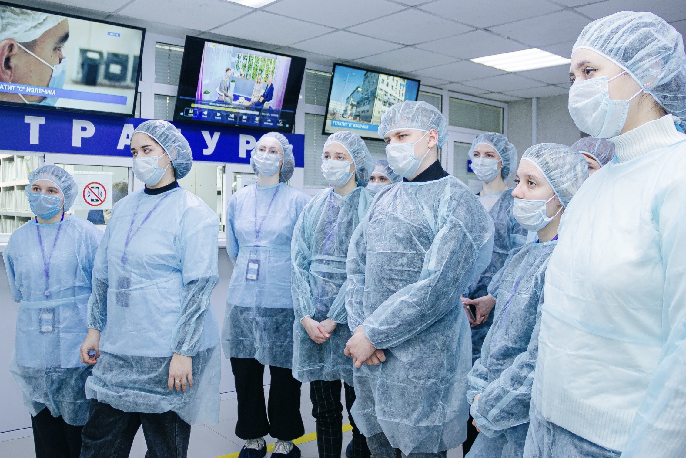 В Крыму выделено более 2,7 тысячи бюджетных мест для обучения по медицинским и инженерным специальностям