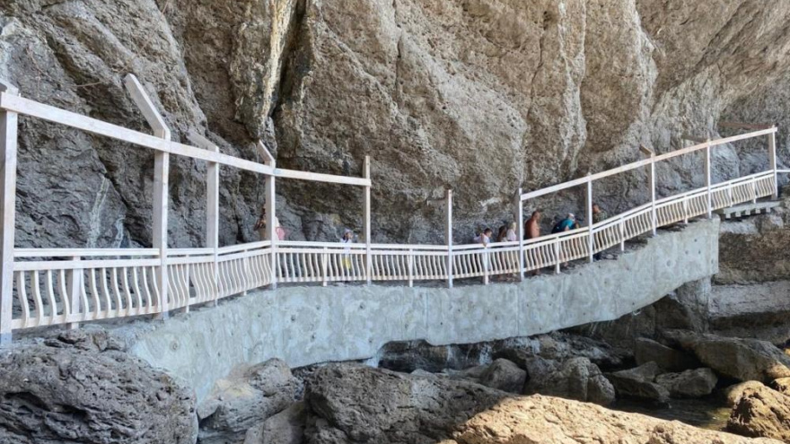 В Новом Свете благоустроили тропу Голицына