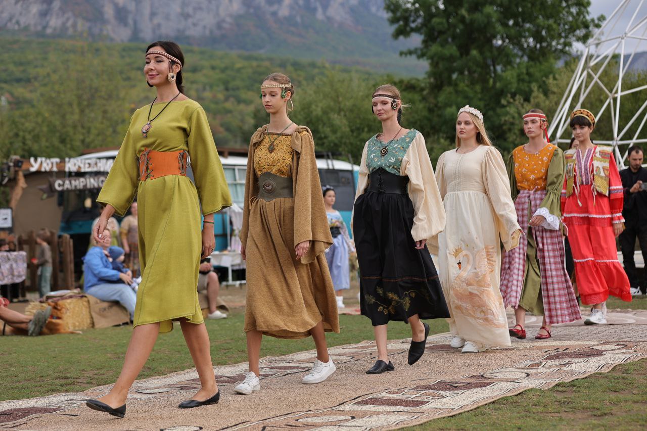 Моду народов Крыма представили в Бахчисарайском районе