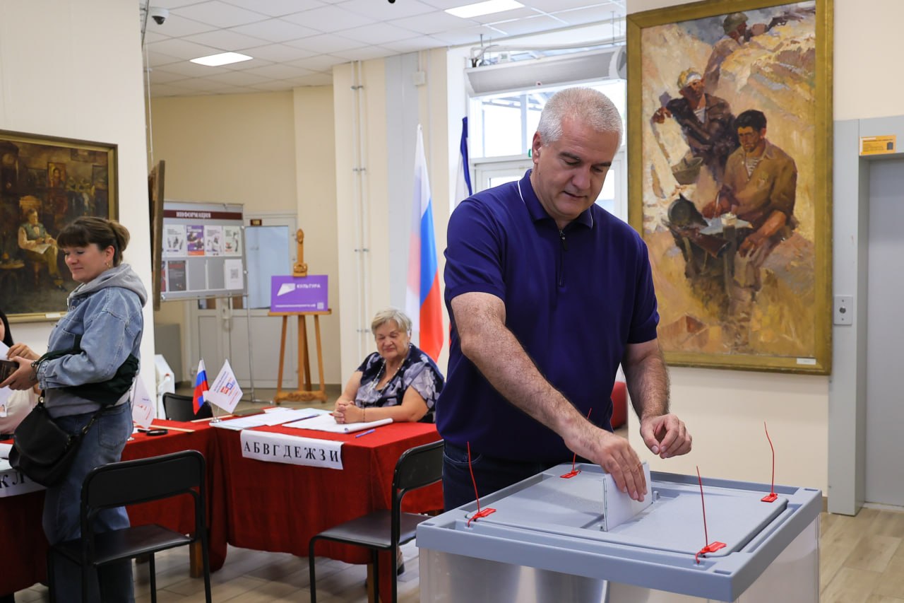 Глава Крыма проголосовал на выборах депутатов Госдумы