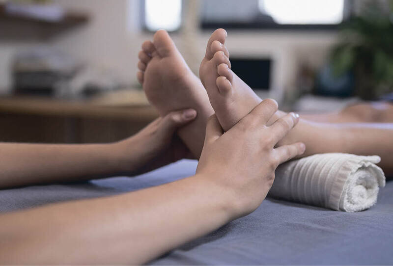 «Ровный шаг»: как лечат плоскостопие