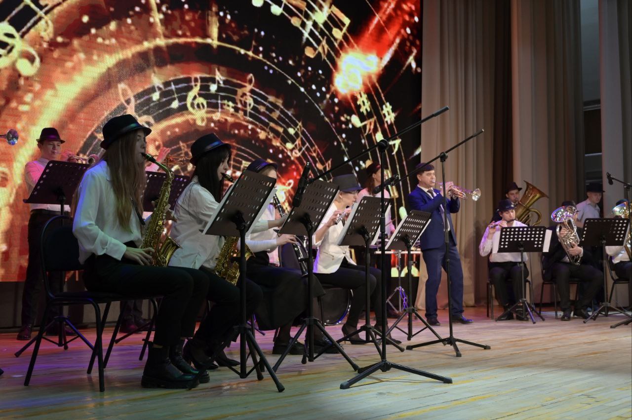 В Крыму отмечают День российской науки - фоторепортаж