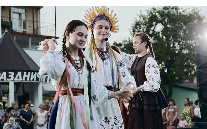 Как в Саках отметили народный праздник сбора урожая Обжинки