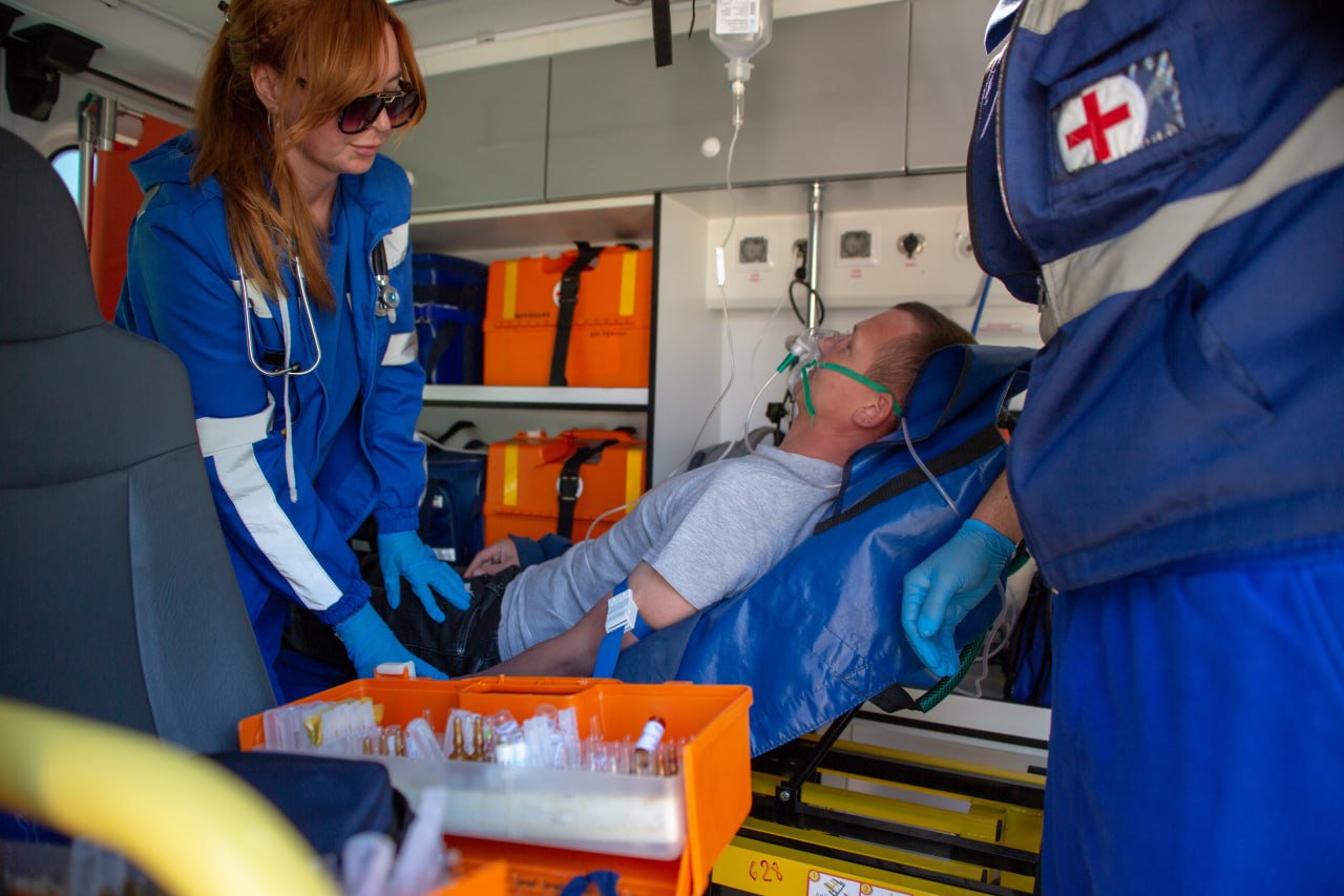 Сотрудники МЧС Крыма провели тренировку в доме престарелых