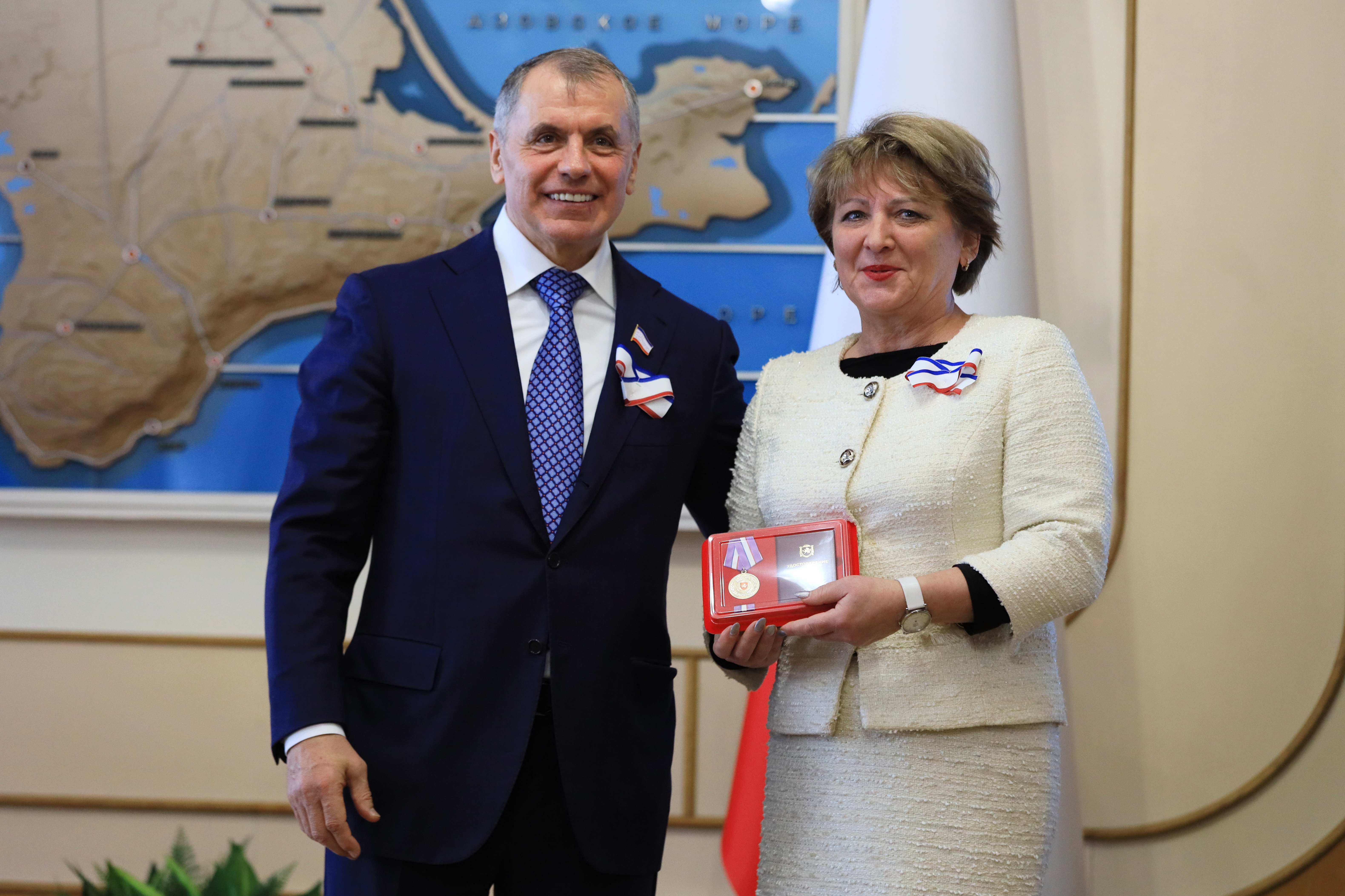 В Симферополе наградили лауреатов Государственной премии РК за 2022 год за выдающиеся достижения