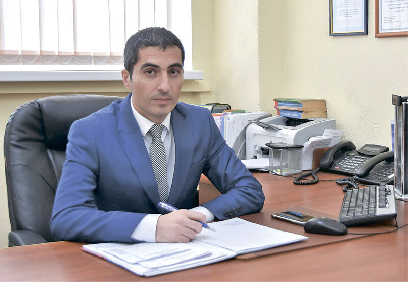 Расследование по делу «Крымэнерго», самый крупный "откат" года в регионе и можно ли дать взятку без последствий: интервью полковника полиции