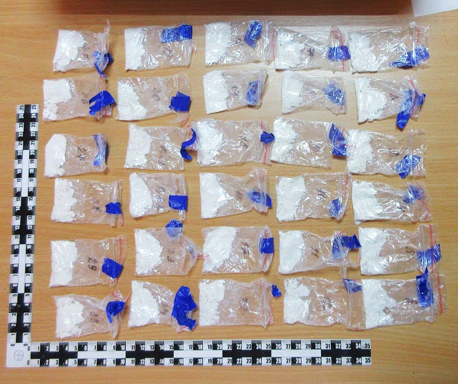 На жд вокзале в Симферополе задержан крымчанин с партией наркотиков