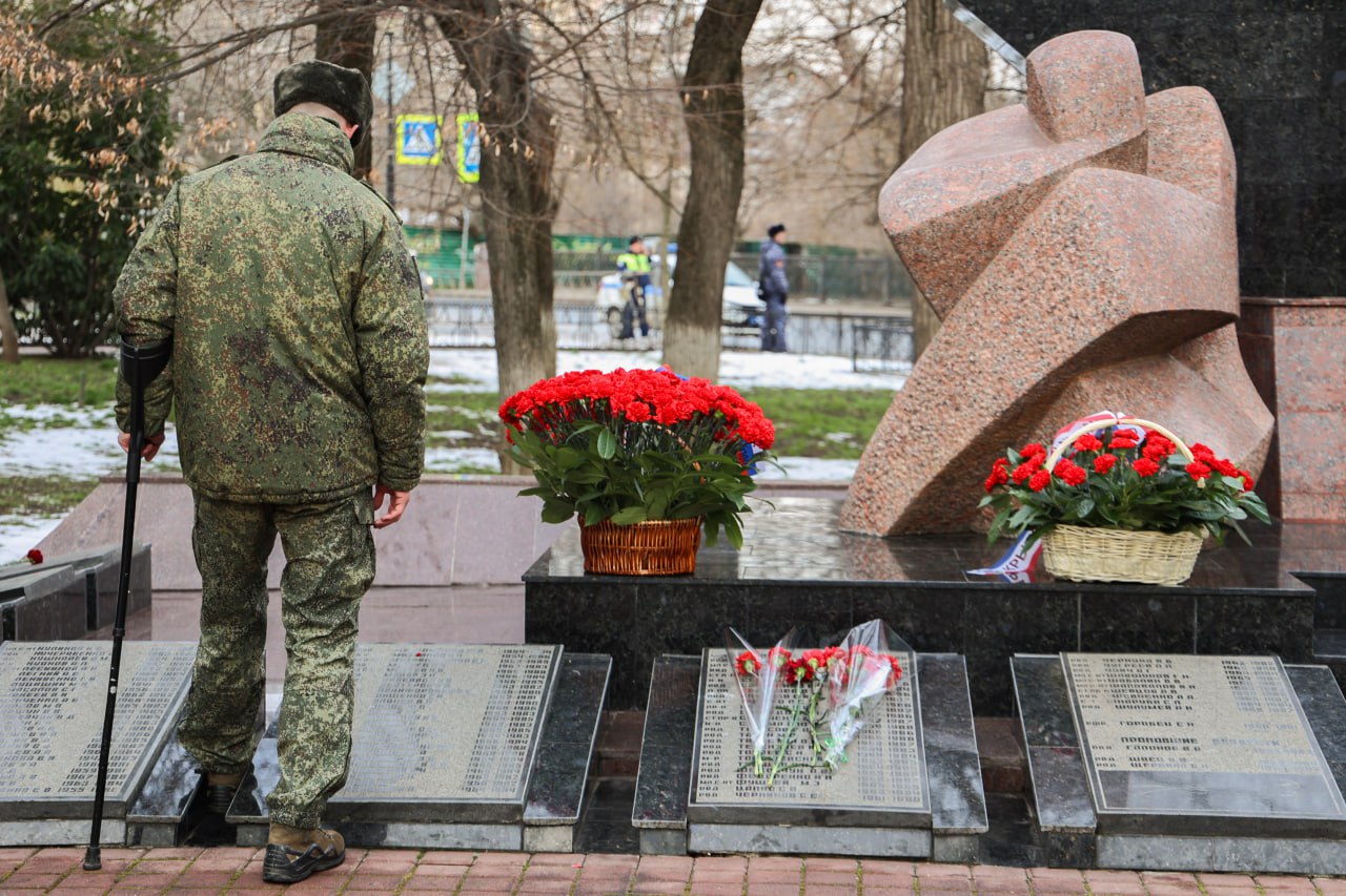 Аксёнов: в дни Крымской весны воины-интернационалисты встали на защиту мира и стабильности
