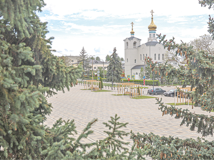 Человек  красит место: чему радуются и на что жалуются жители Фрунзе Сакского района