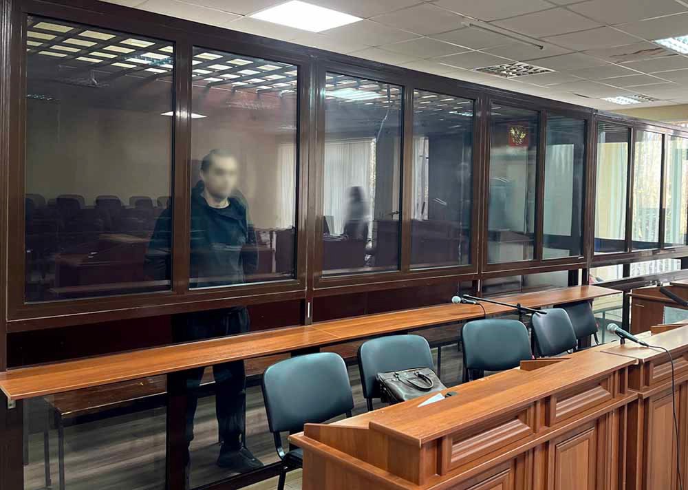 Двух крымчан приговорили к длительным срокам заключения за госизмену