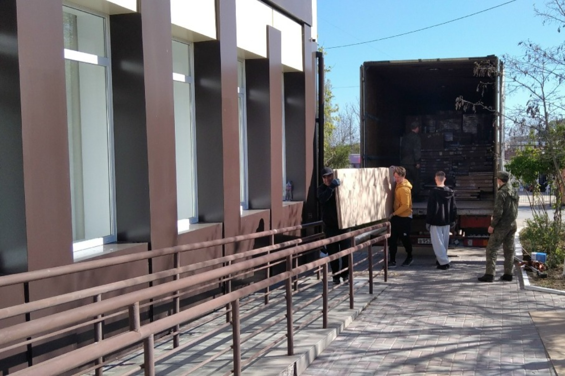Две модельные библиотеки откроются в сельских поселениях Крыма в сентябре