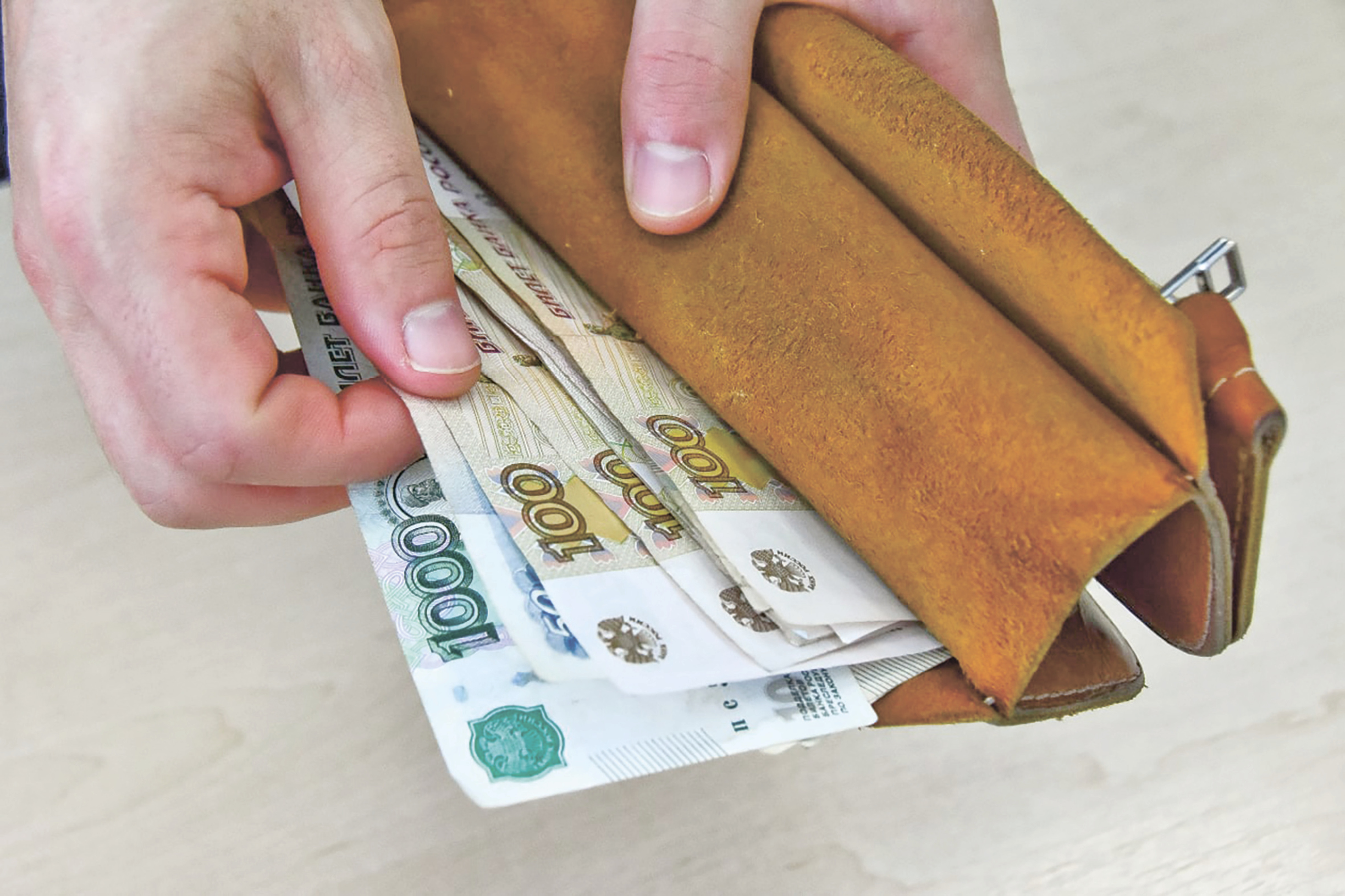 Роботы-коллекторы, "бережливый" звонок для вкладчиков и индексация выплат: законы февраля