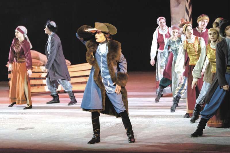 Шёлк, любовь и старина: куда сходить и что посмотреть с 10 по 16 марта