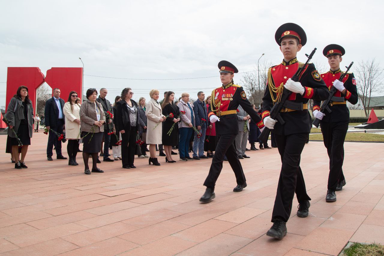 Крымских госслужащих обучили информационному противодействию идеологии неонацизма