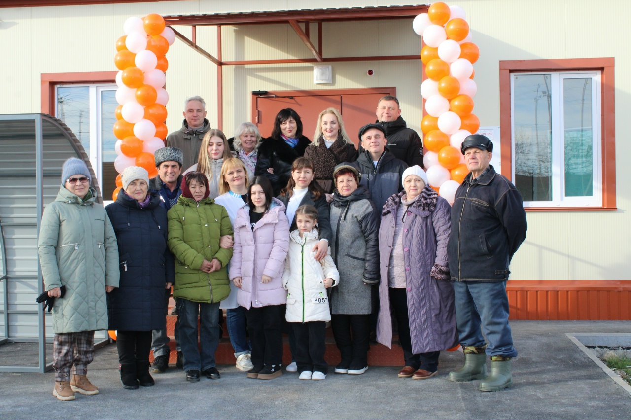 Новые модульные врачебные амбулатории открыли в двух сёлах Ленинского района