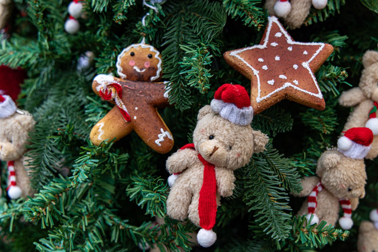 Как выбрать сладкие подарки к праздникам: советы Роспотребнадзора