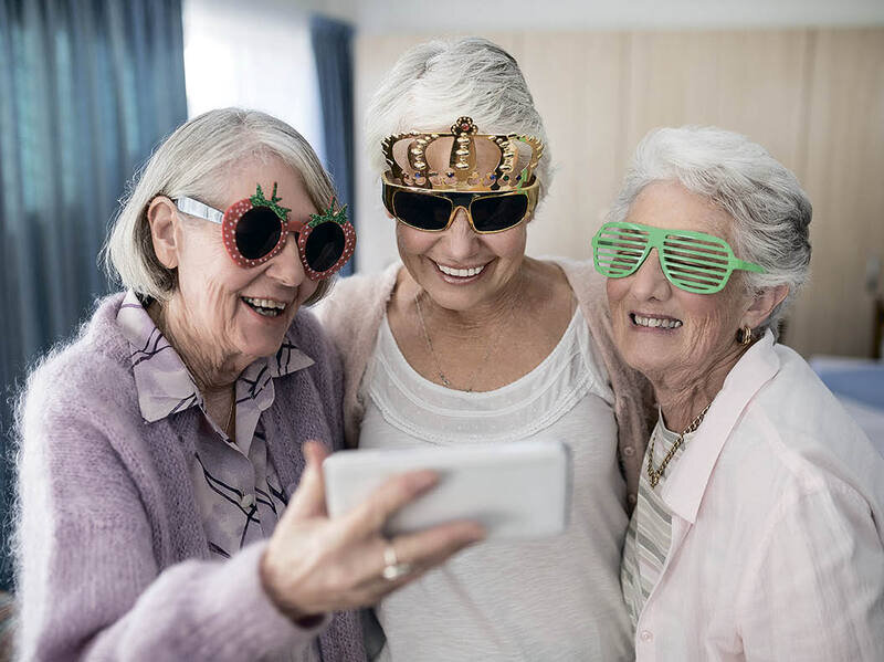 Диагноз по паспорту: как возраст бьёт по глазам