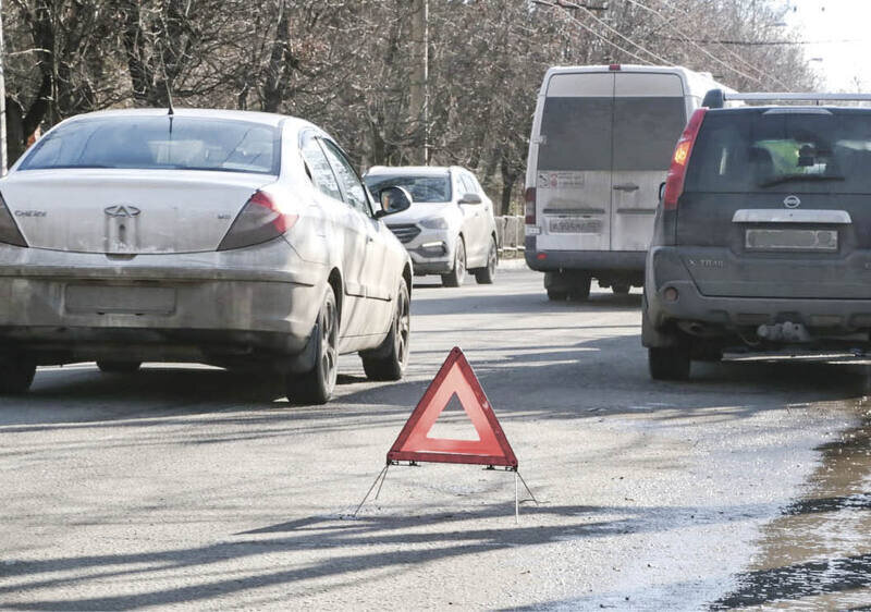Страховка по видеосвязи, несладкий лимонад и микрозаймы: что поменяется в жизни крымчан с середины лета