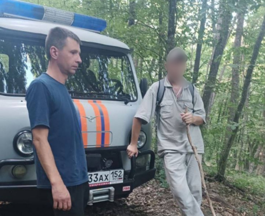 Мужчина направился в крымский монастырь и заблудился