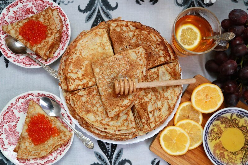Масленица пришла: как правильно выбрать блины и продукты для их приготовления