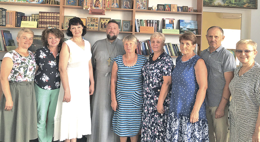 История батюшки Георгия из Сакского района: два сына на фронте, строительство храма и  помощь бойцам СВО