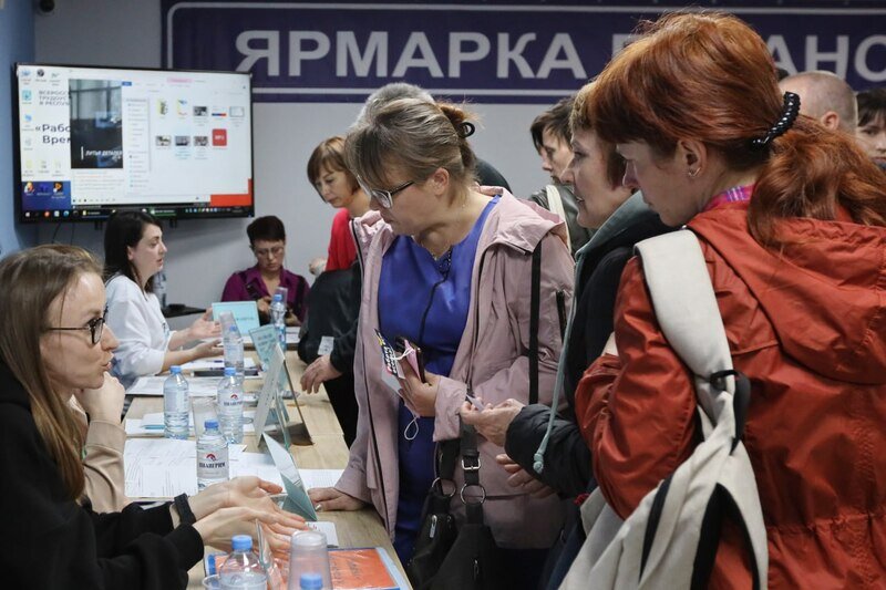 В Крыму стартовала ярмарка вакансий: какие профессии самые востребованные