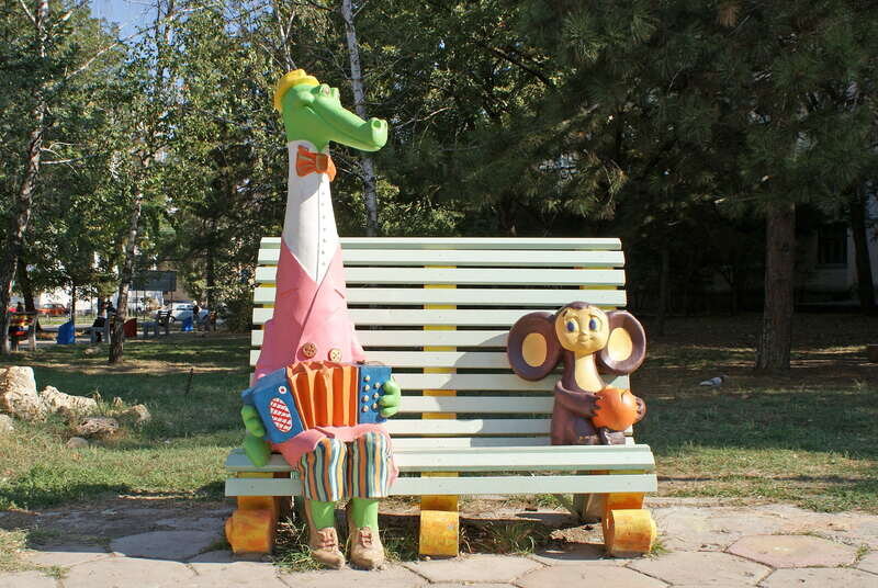 Толерантная мисс Марпл, пропаганда от Чебурашки и демократия по-украински: информационный хит-парад