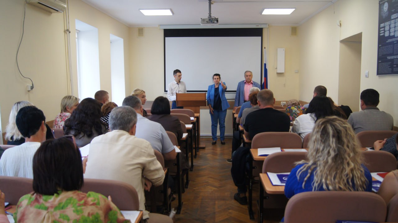 Крымских муниципальных чиновников научат бороться с экстремизмом