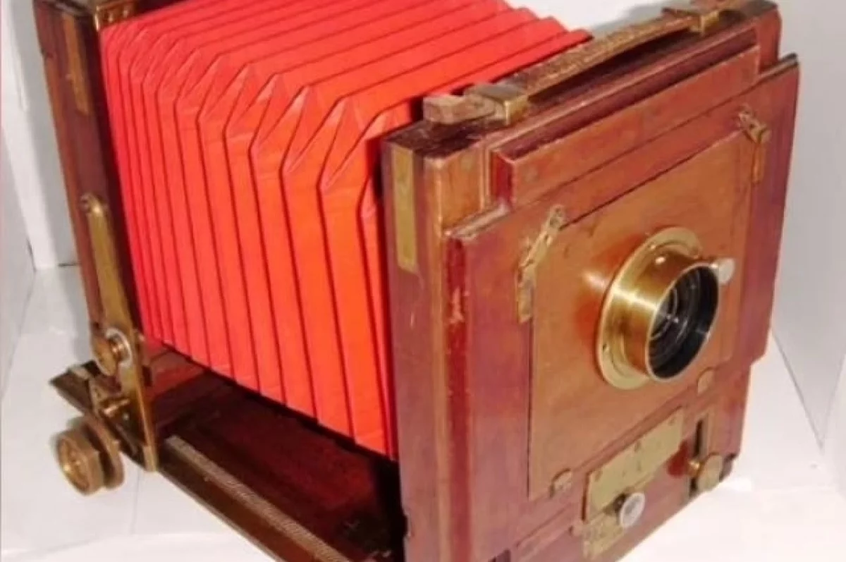Редкую дорожную фотокамеру продают за 467 млн рублей в Севастополе