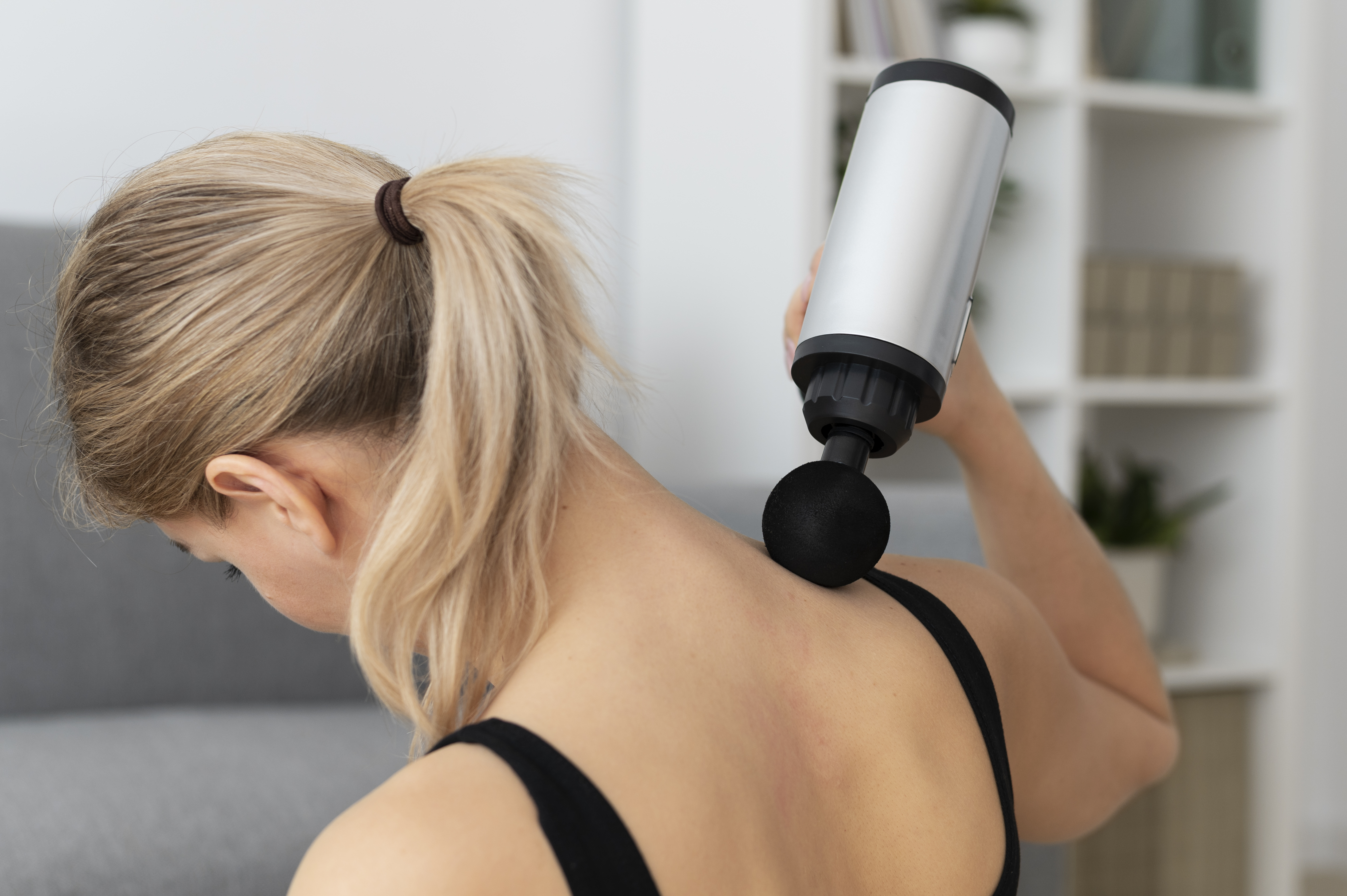 Врач объяснил, почему домашний массажёр может оставить вас калекой