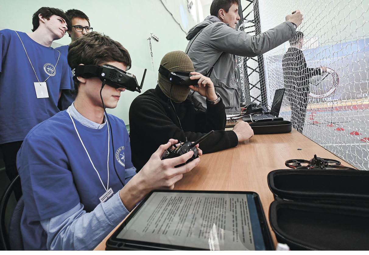 В школах Крыма планируется организовать кружки по беспилотной авиации