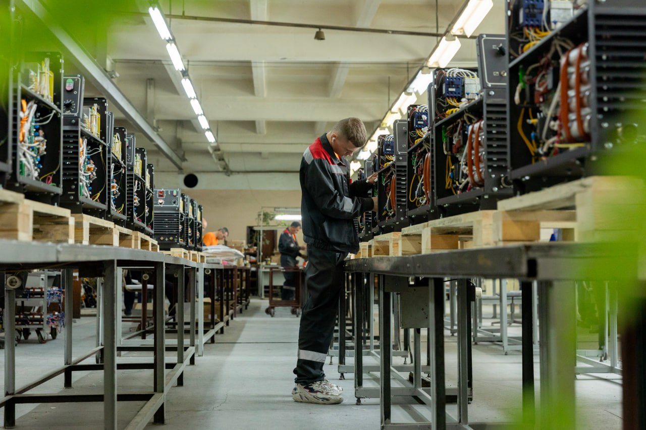 Промышленный потенциал Крыма представлен на выставке-форуме в Санкт-Петербурге 