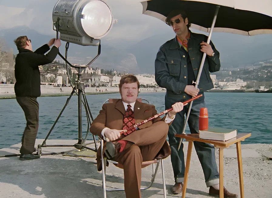 Частушка в лазарете, любовь к Крыму и чаемания: интересные факты к столетию со дня рождения Михаила Пуговкина