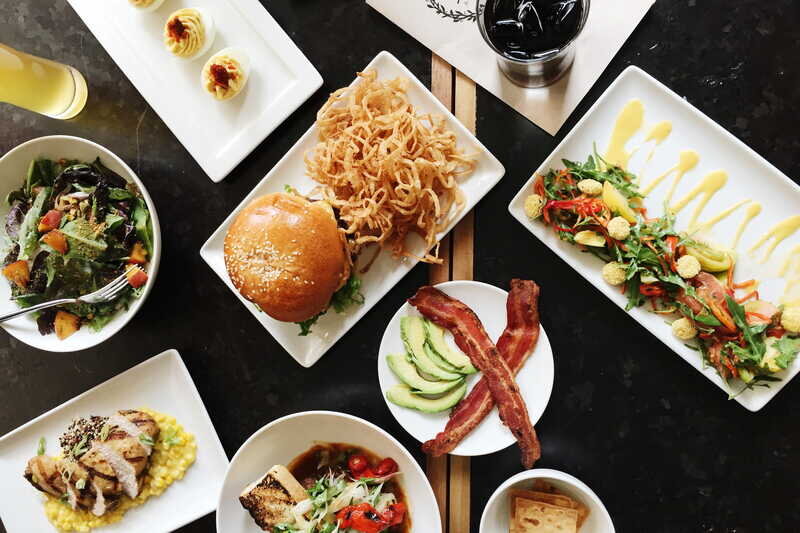 Есть, чтобы выжить: в чём причина переедания и к чему оно может привести