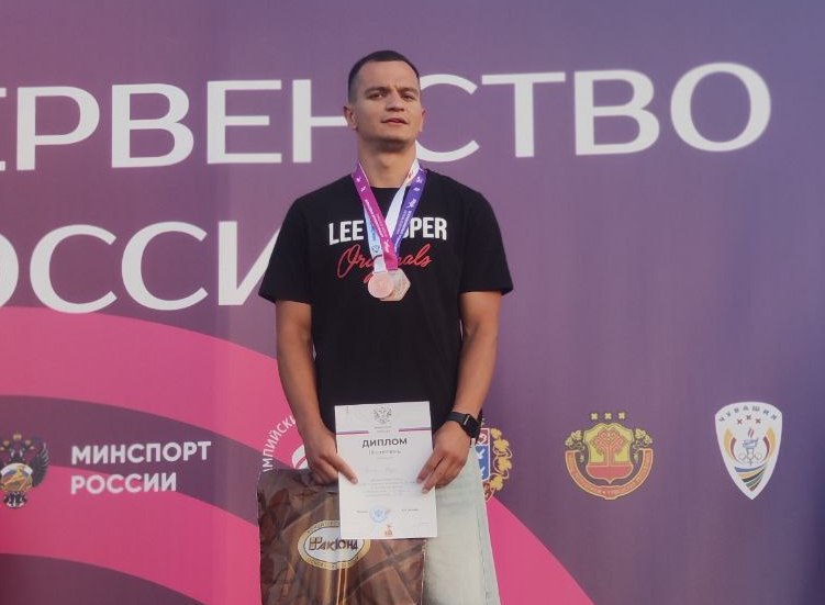 Симферополец завоевал бронзу на первенстве России по лёгкой атлетике