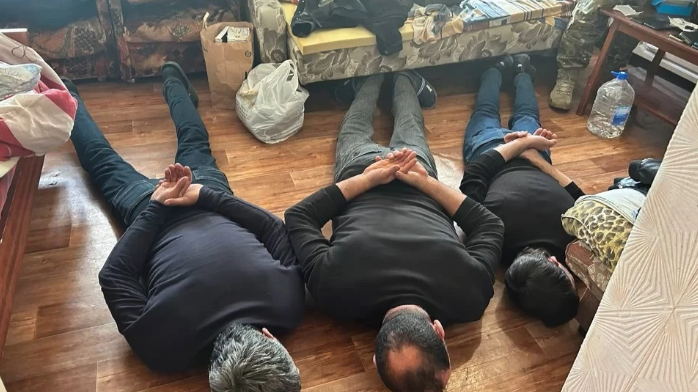 В Судаке судили двух организаторов нелегальной миграции 